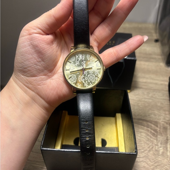Ted Baker Black and Gold Floral Watch - Picture 5 of 10
